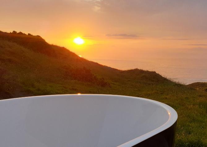 Waiuku Seaview Retreat -Amazing Ocean Views And Outdoor Bathヴィラ エクステリア 写真